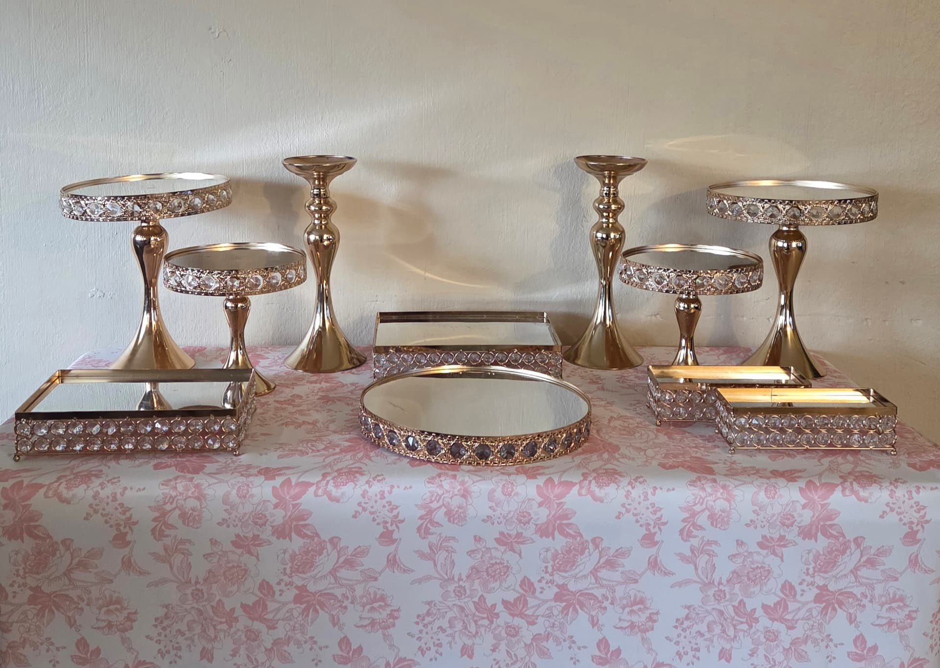 Bases para postres dorado — photo 1